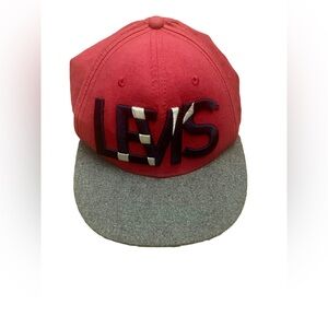 Levi's Two-Tone Red and Gray Snapback Hat